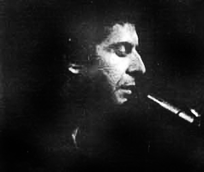 Rare Photos: Leonard Cohen Plays Newcastle - 1972 - AllanShowalter.com